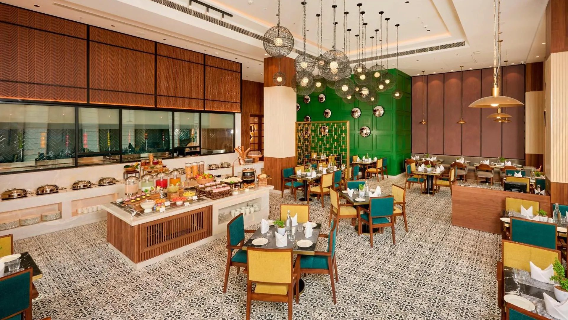 Iris Sarovar Portico Gurgaon 4*,  India