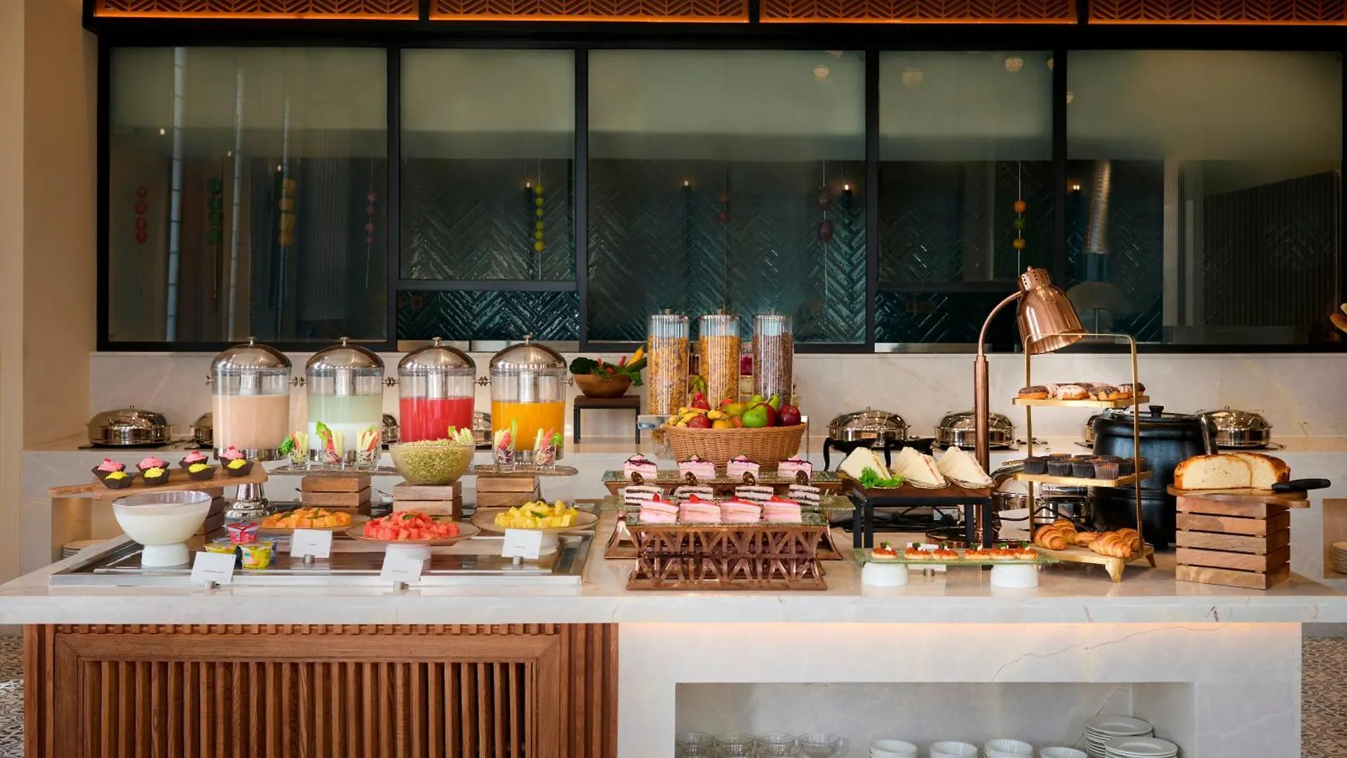 Iris Sarovar Portico Gurgaon 4*,  India